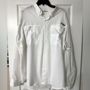 Columbia PFG long sleeve fishing shirt in white. Large